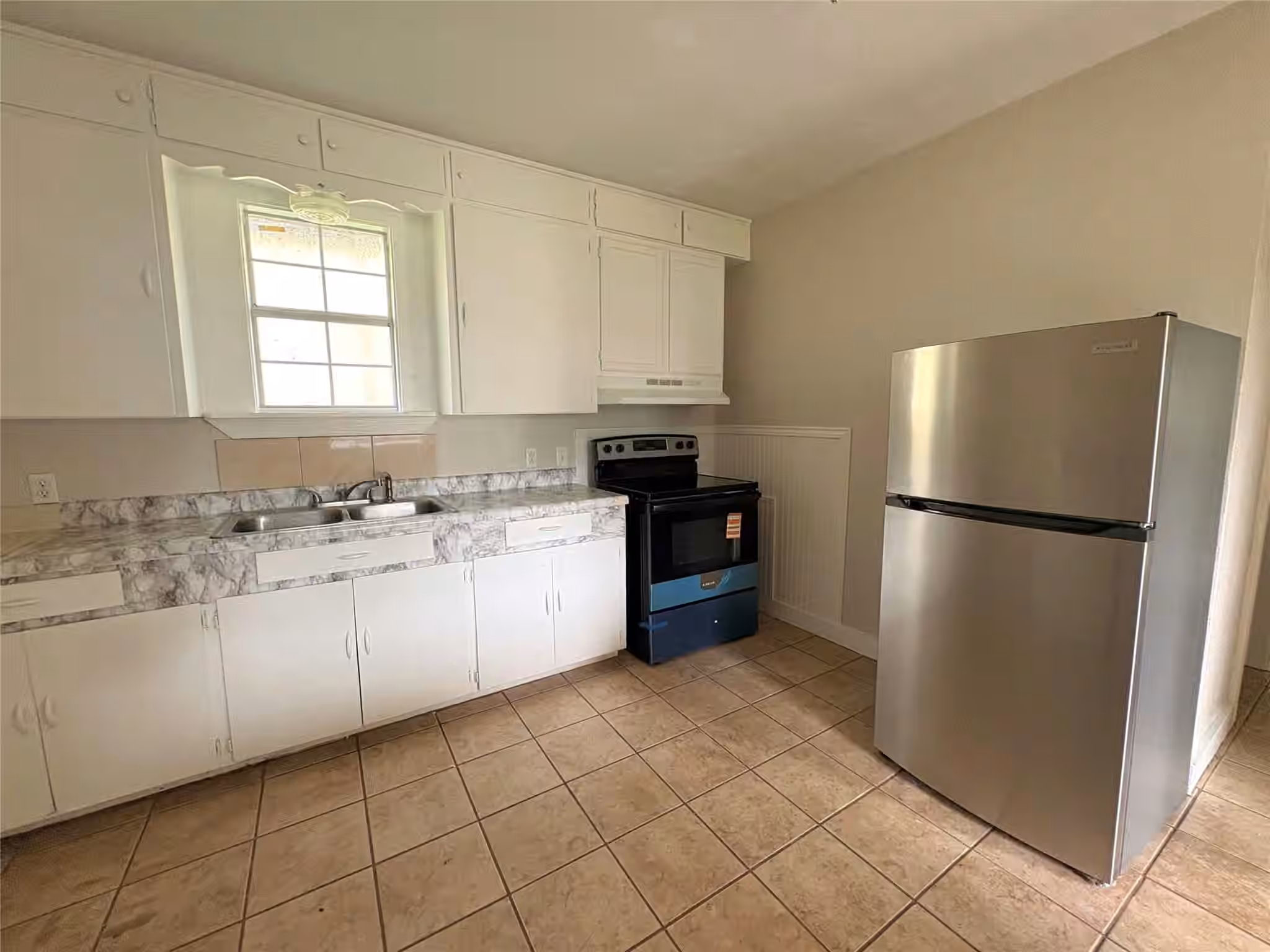 Photo 7 of 3515 5th Street, Bay City, TX