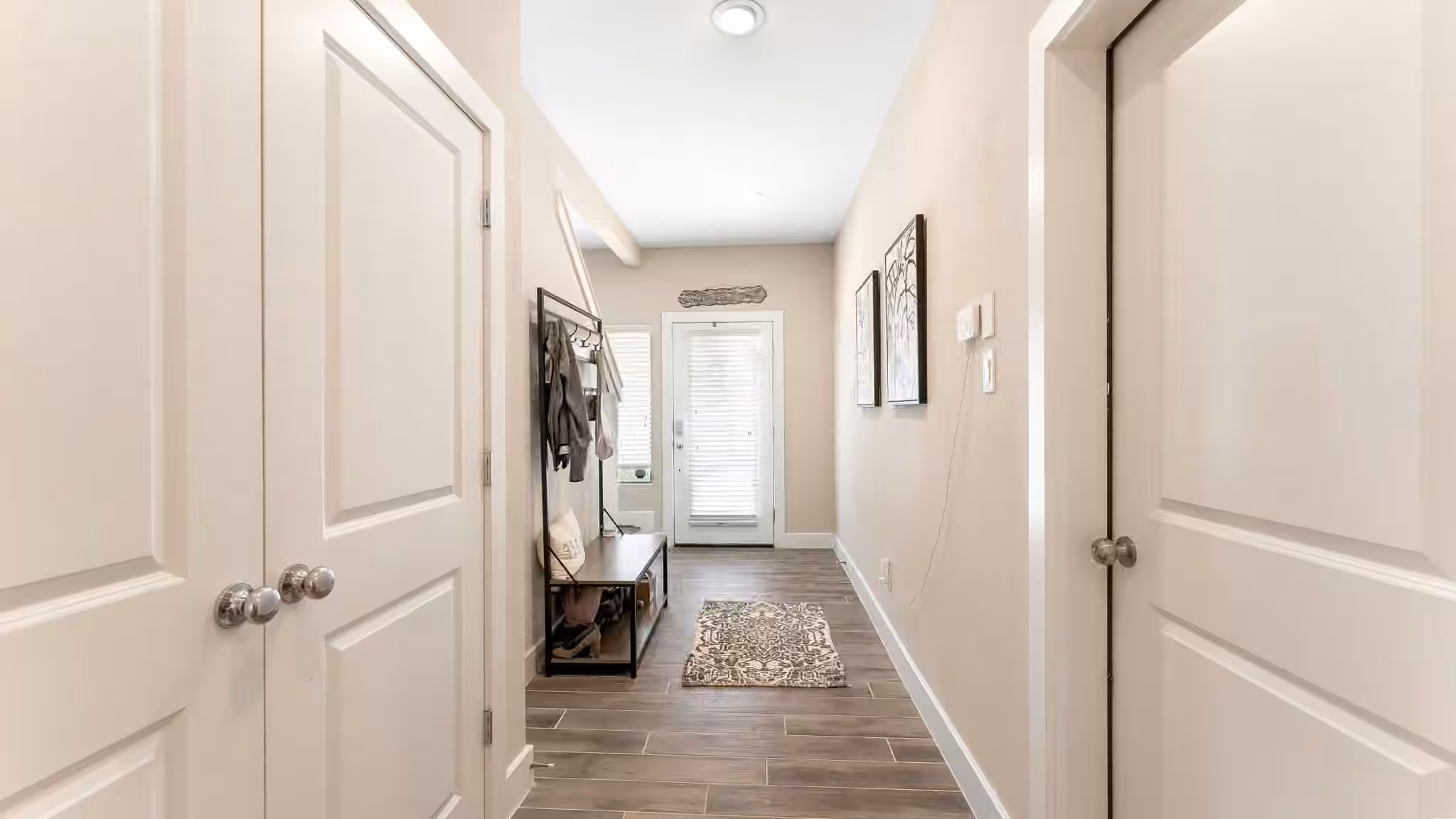 Photo 5 of 404 Drennan Street, Houston, TX
