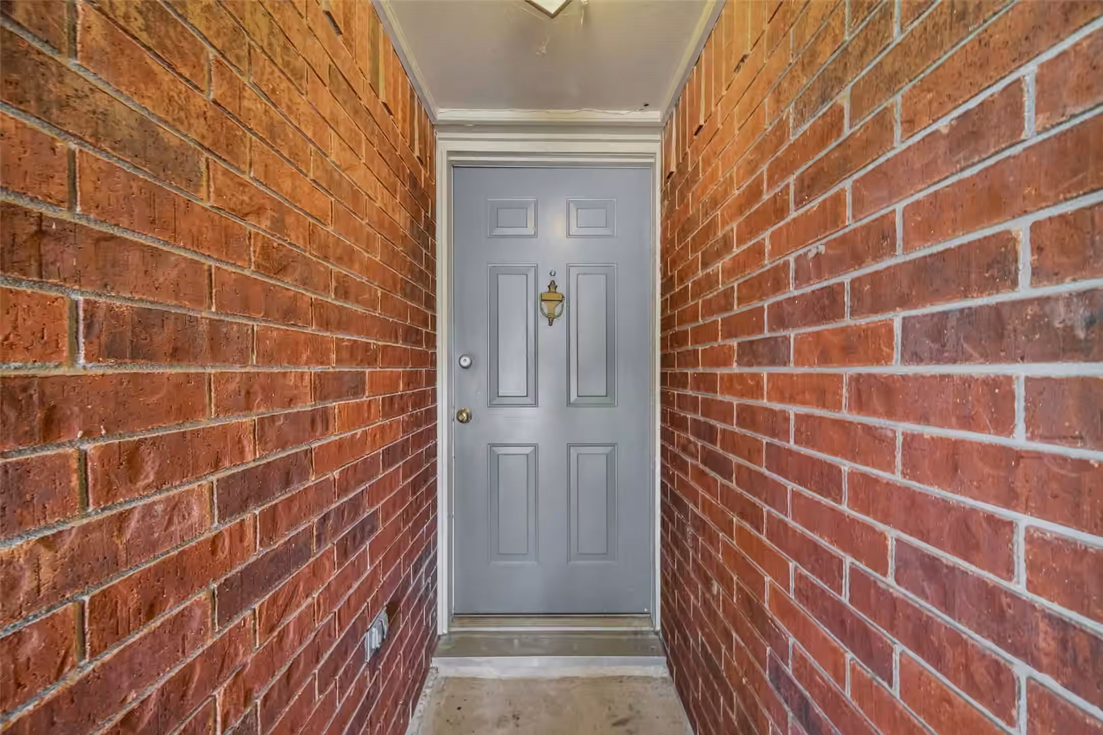 Photo 4 of 7803 Yellow Pine Drive, Houston, TX