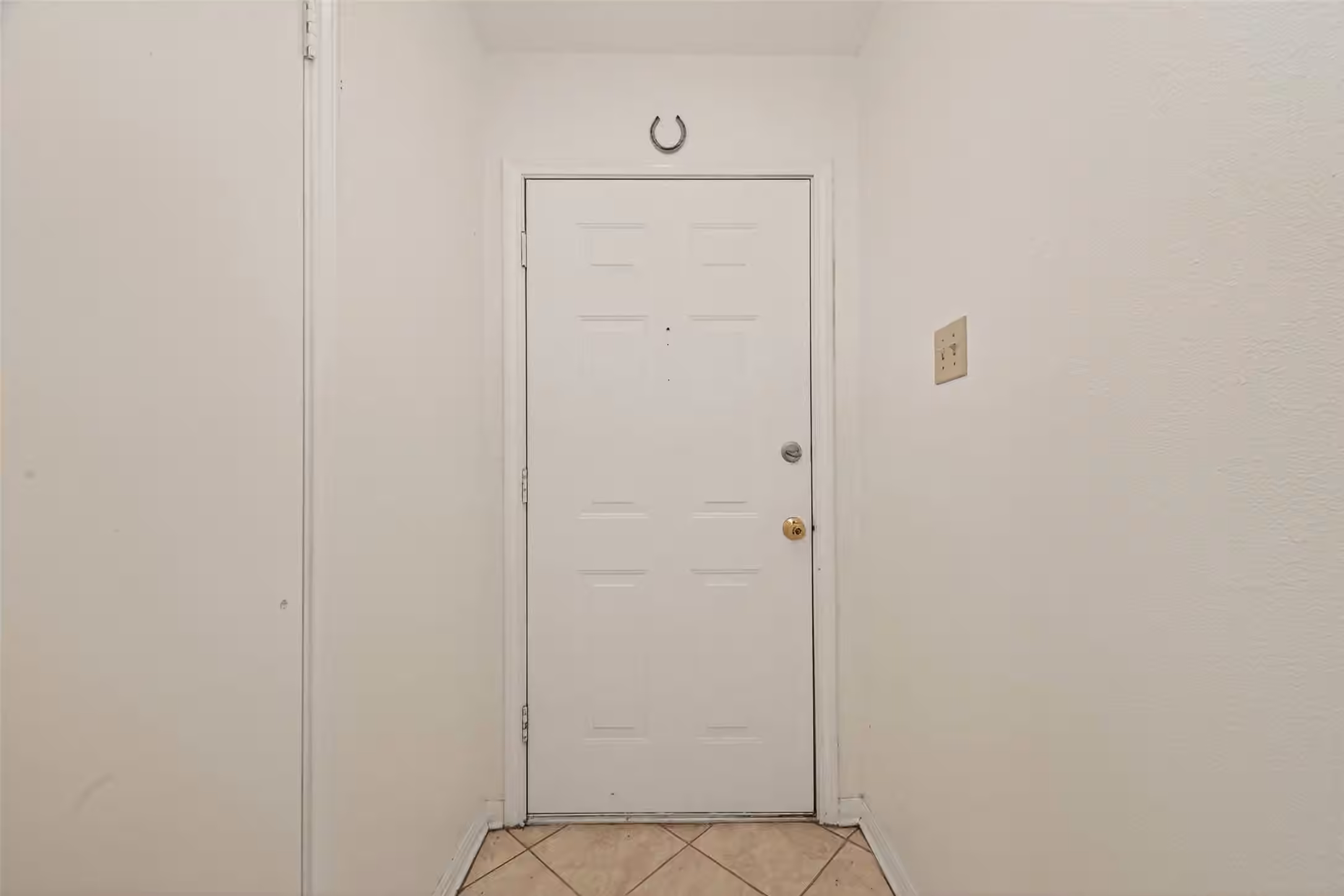 Photo 5 of 7803 Yellow Pine Drive, Houston, TX