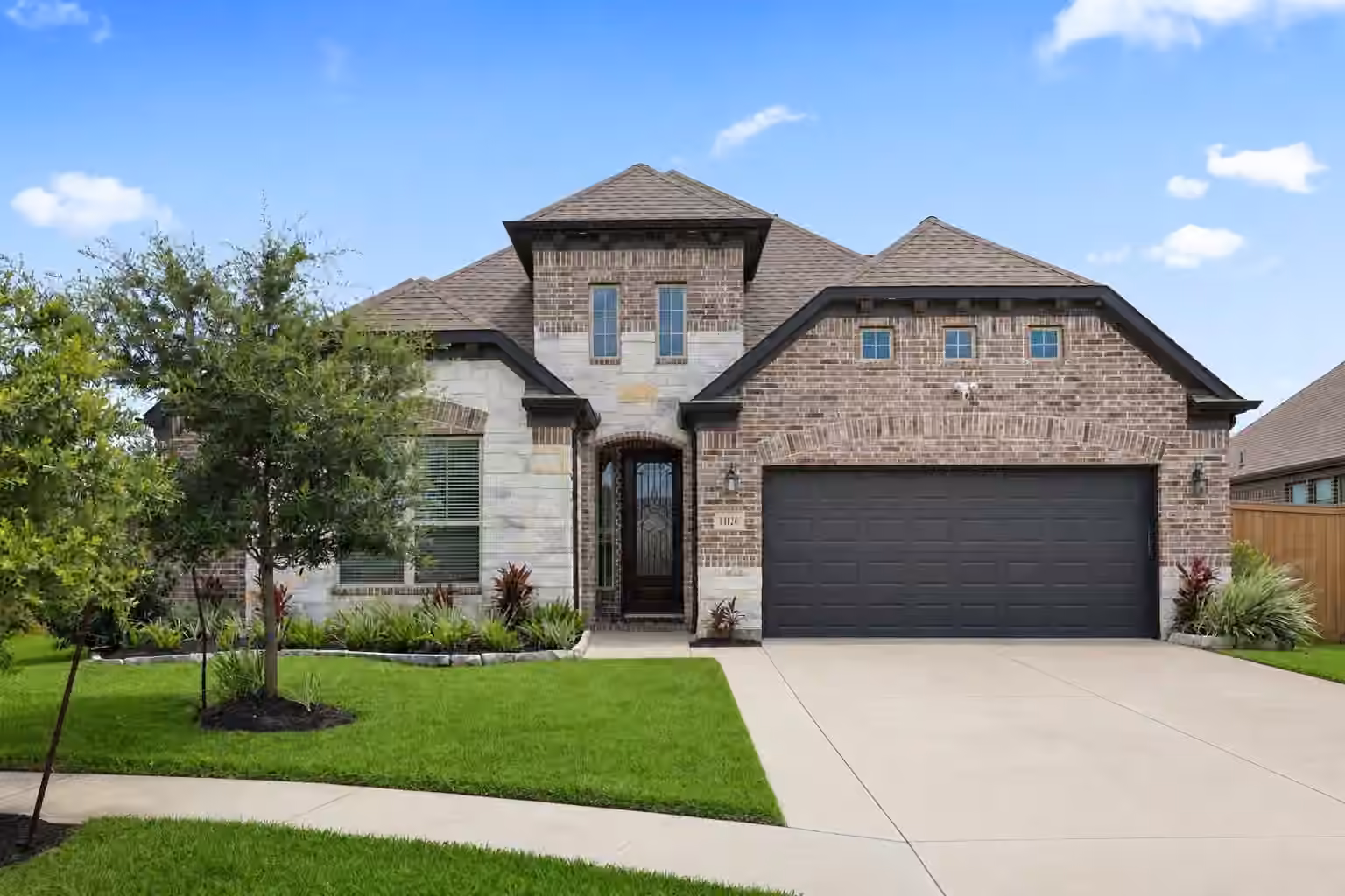 Photo 2 of 13126 Chateau Landing Drive, Texas City, TX
