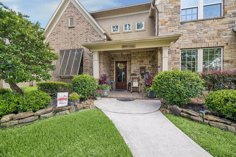 Photo 5 of 18515 Duke Lake Drive, Spring, TX