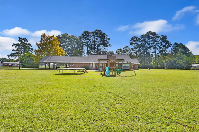Photo 6 of 1415 County Road 2291, Cleveland, TX
