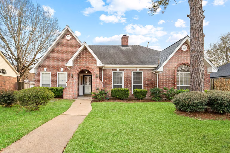 Photo of 15007 Rock Knoll Drive, Houston, TX 77083