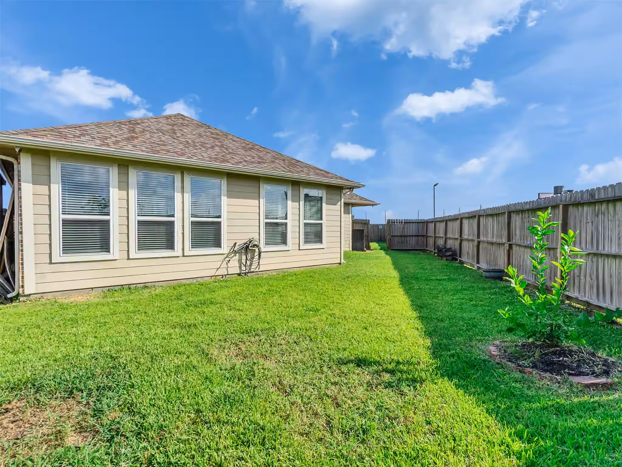 Photo 7 of 14323 Blanco Drive, Baytown, TX