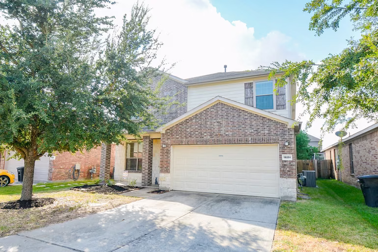Photo of 19251 Midnight Glen Drive, Cypress, TX