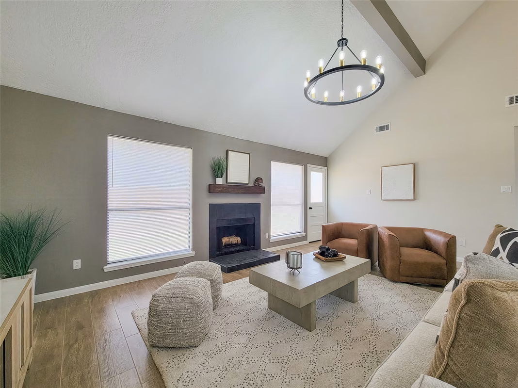 Photo 4 of 17502 Glenmark Drive, Houston, TX