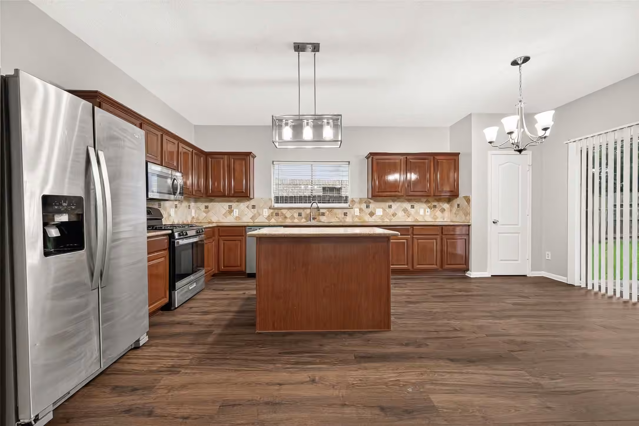 Photo 7 of 2638 Riverhollow Lane, Sugar Land, TX