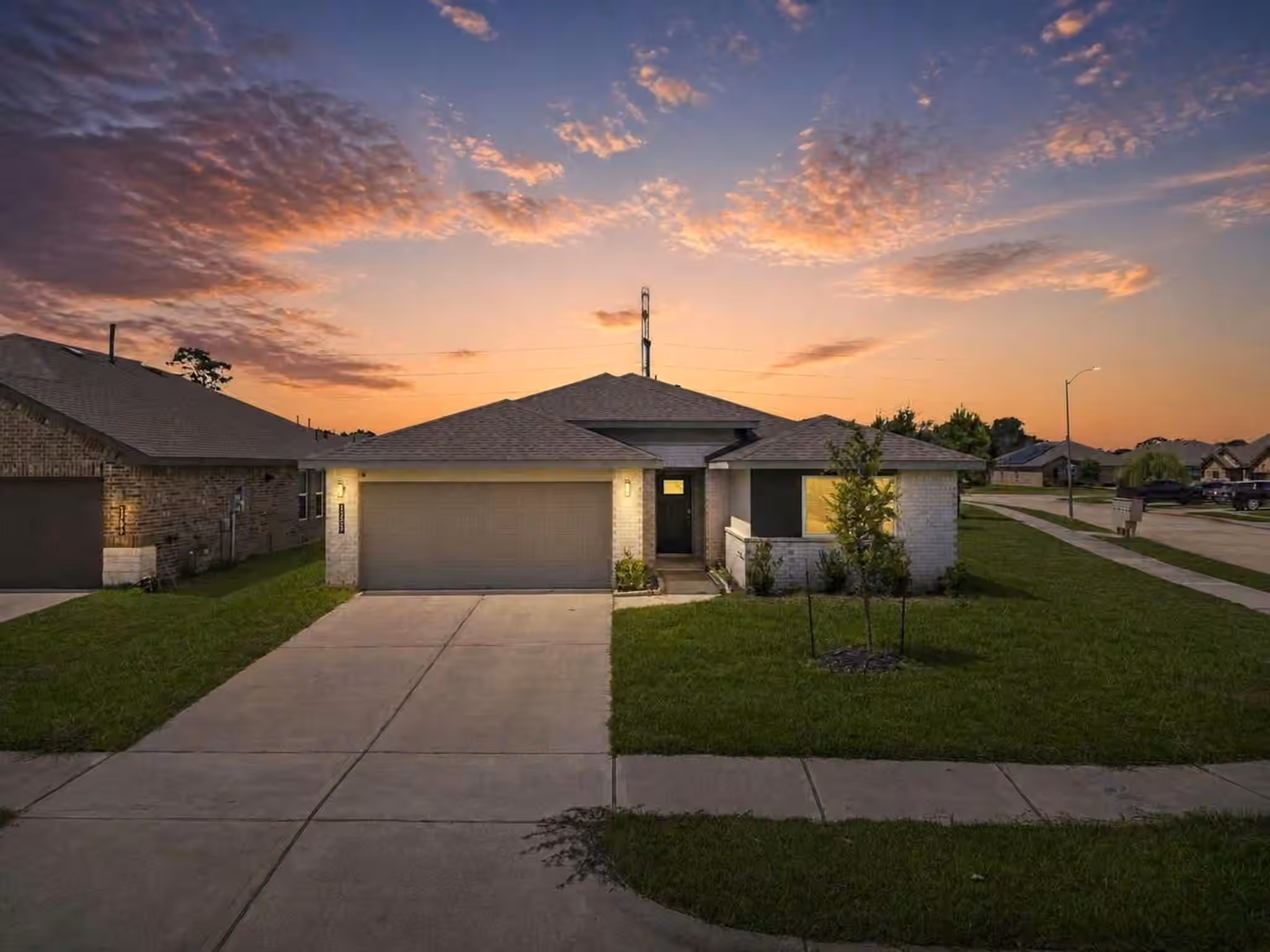 Photo of 1702 Plantation Place, Baytown, TX