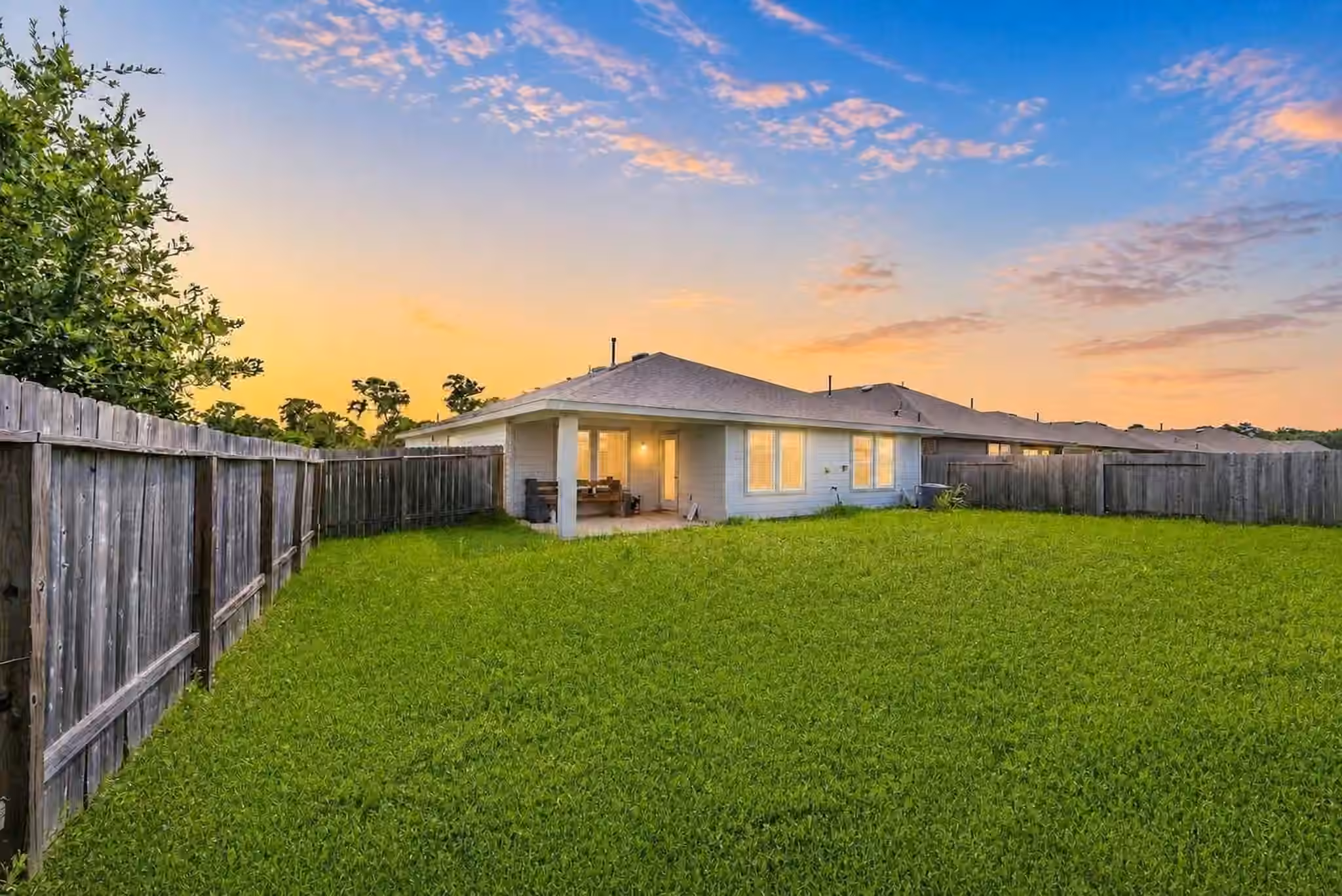 Photo 6 of 1702 Plantation Place, Baytown, TX