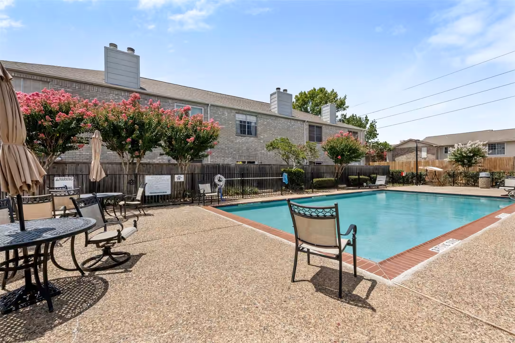 Photo 3 of 7617 Cambridge Street 7617, Houston, TX