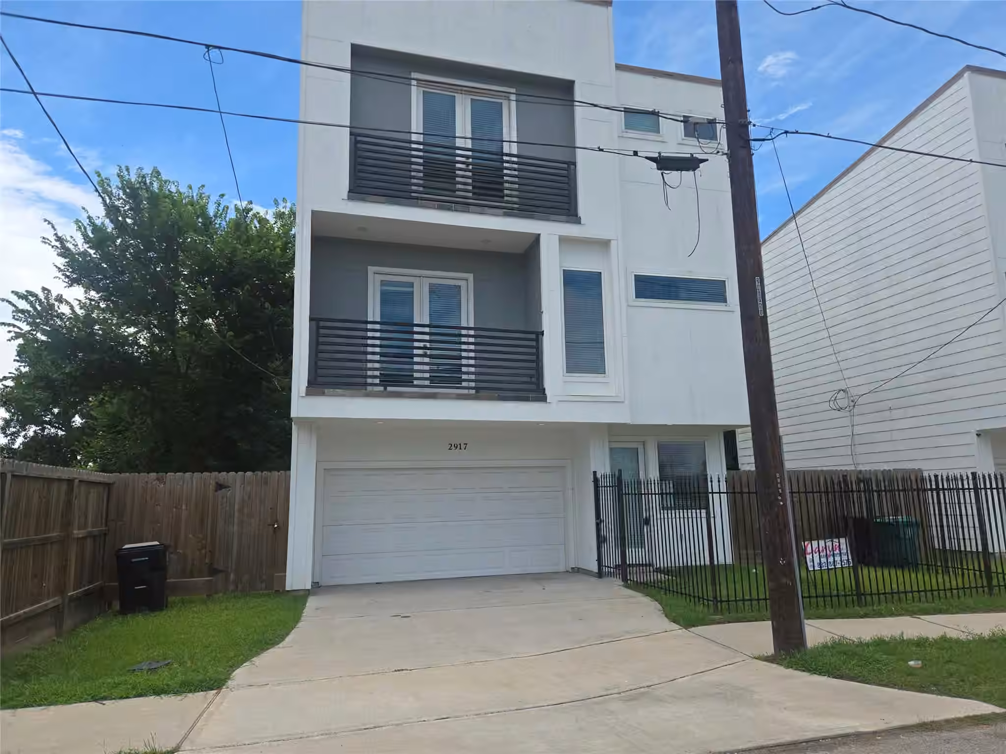 Photo 3 of 2917 Sauer Street, Houston, TX