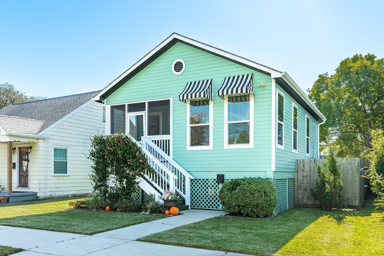 Photo 3 of 4317 Avenue R, Galveston, TX