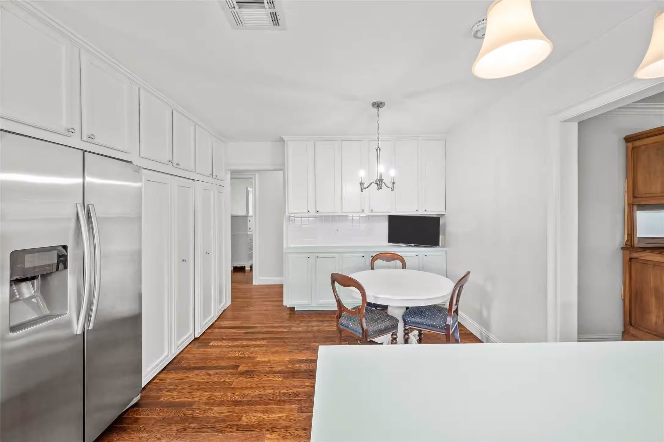 Photo 6 of 4002 Drummond Street, Houston, TX