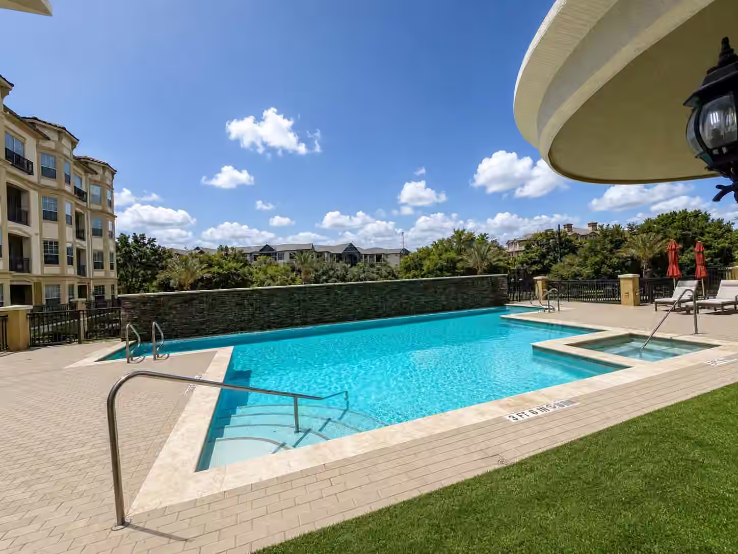 Photo 5 of 7575 Kirby Drive 1302, Houston, TX