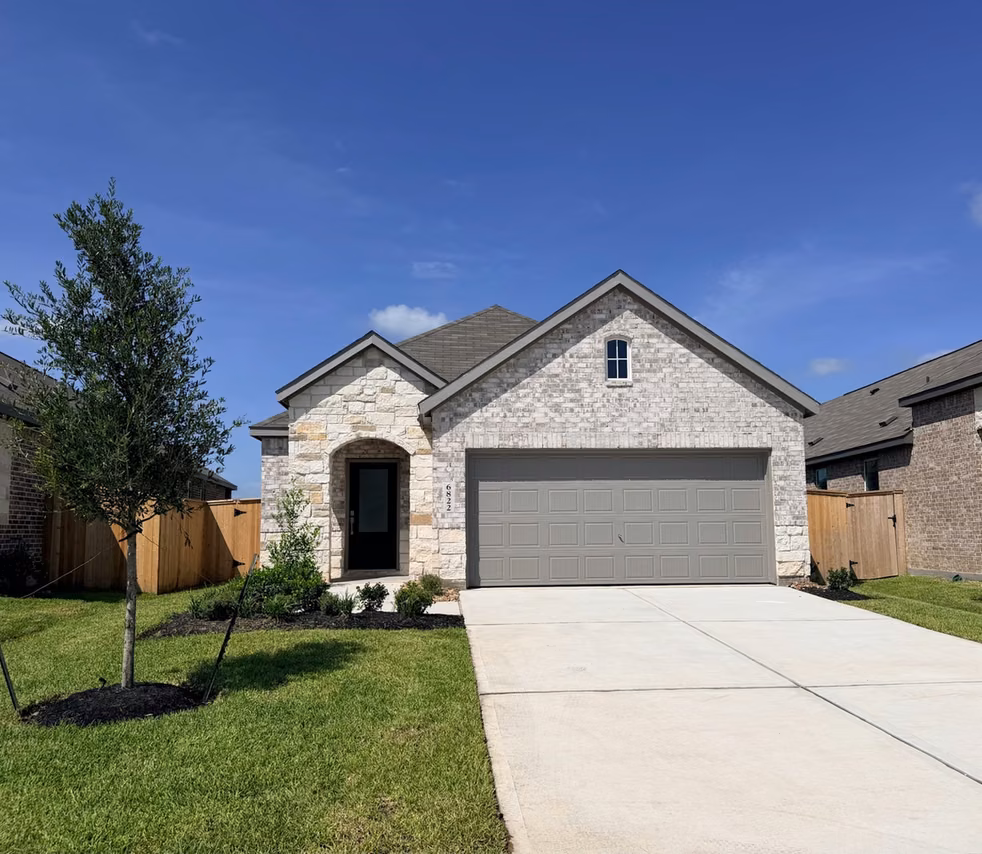 Photo of 6822 Papillon Lane, Needville, TX