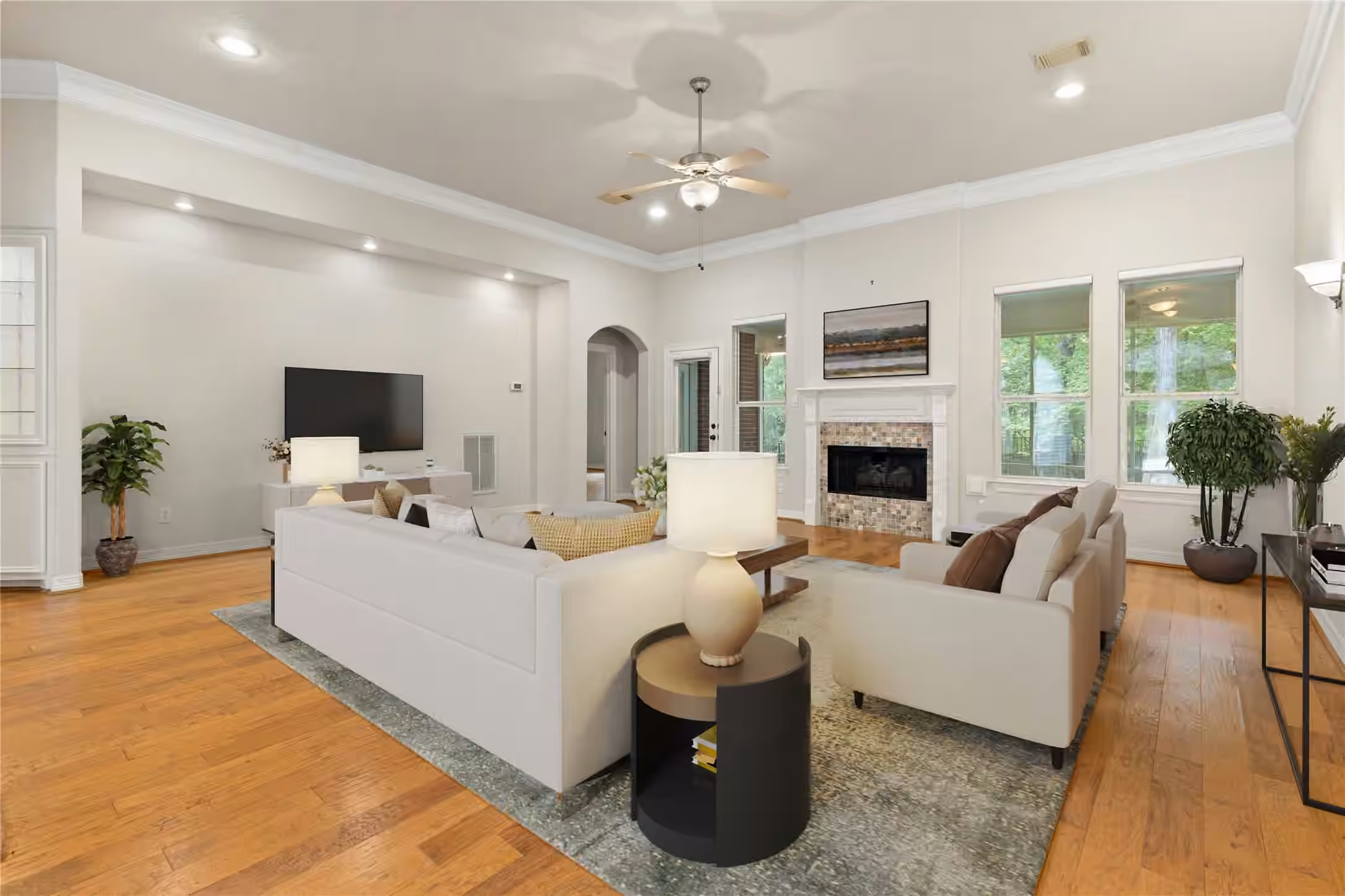 Photo 5 of 106 Lazy Springs Drive, Conroe, TX