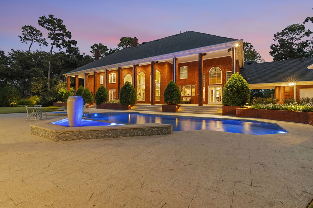 Photo 2 of 9002 Cypresswood Drive, Spring, TX