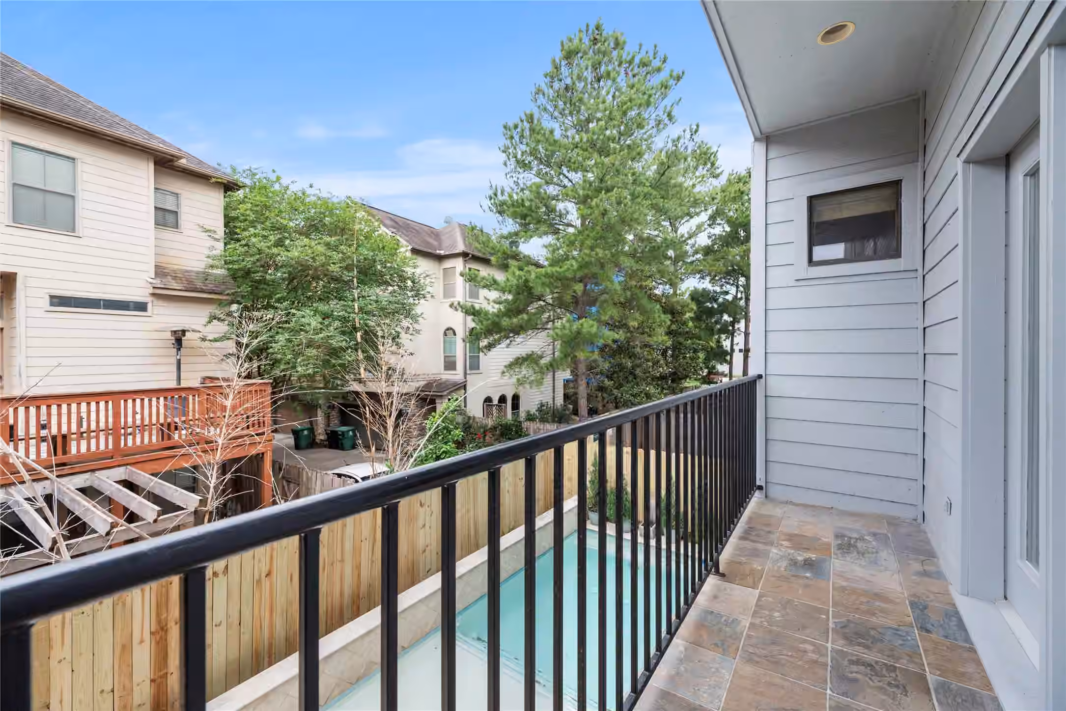 Photo 4 of 5205 Rose Street B, Houston, TX