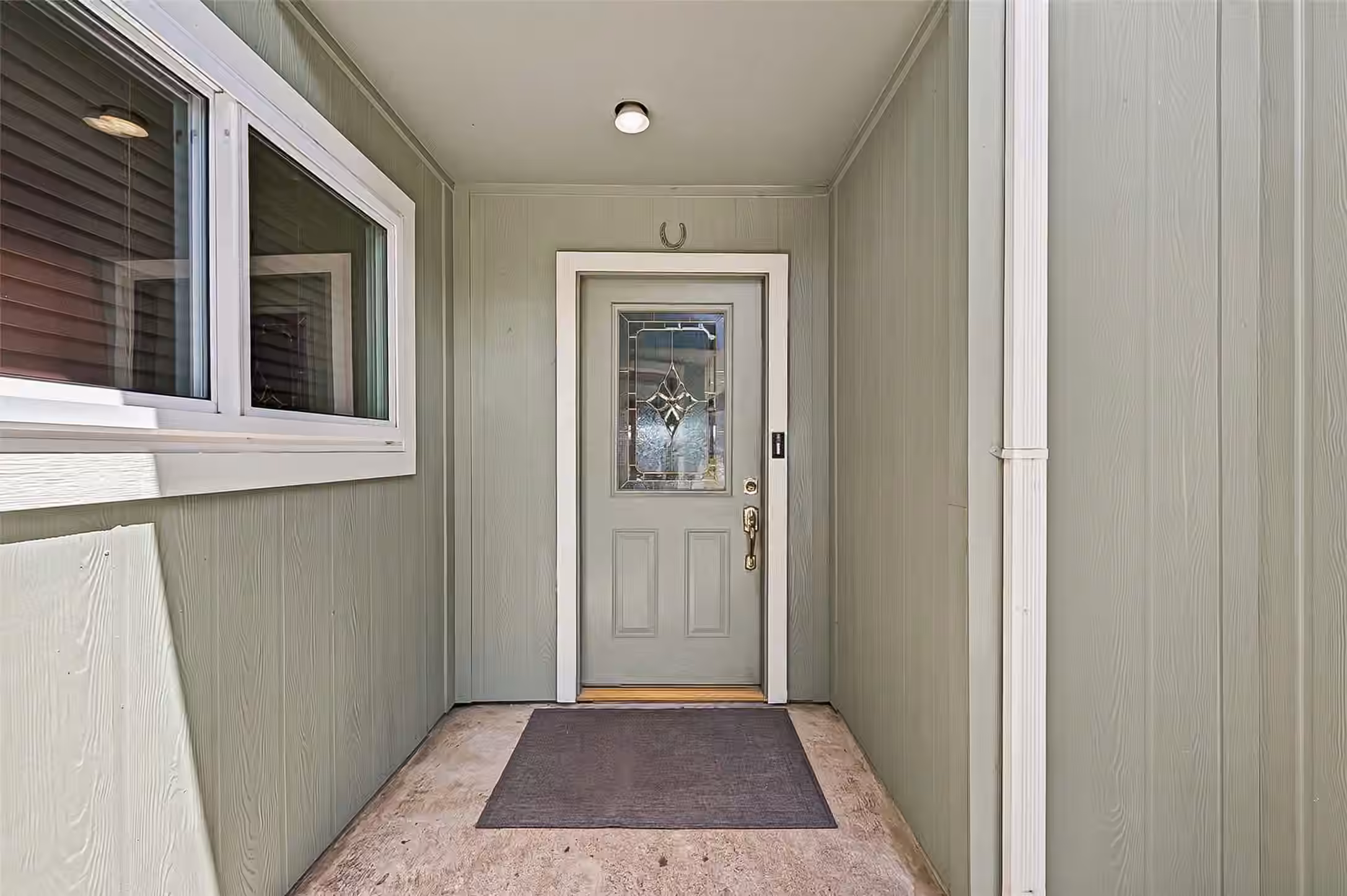 Photo 7 of 19306 Cypress Canyon Drive, Katy, TX