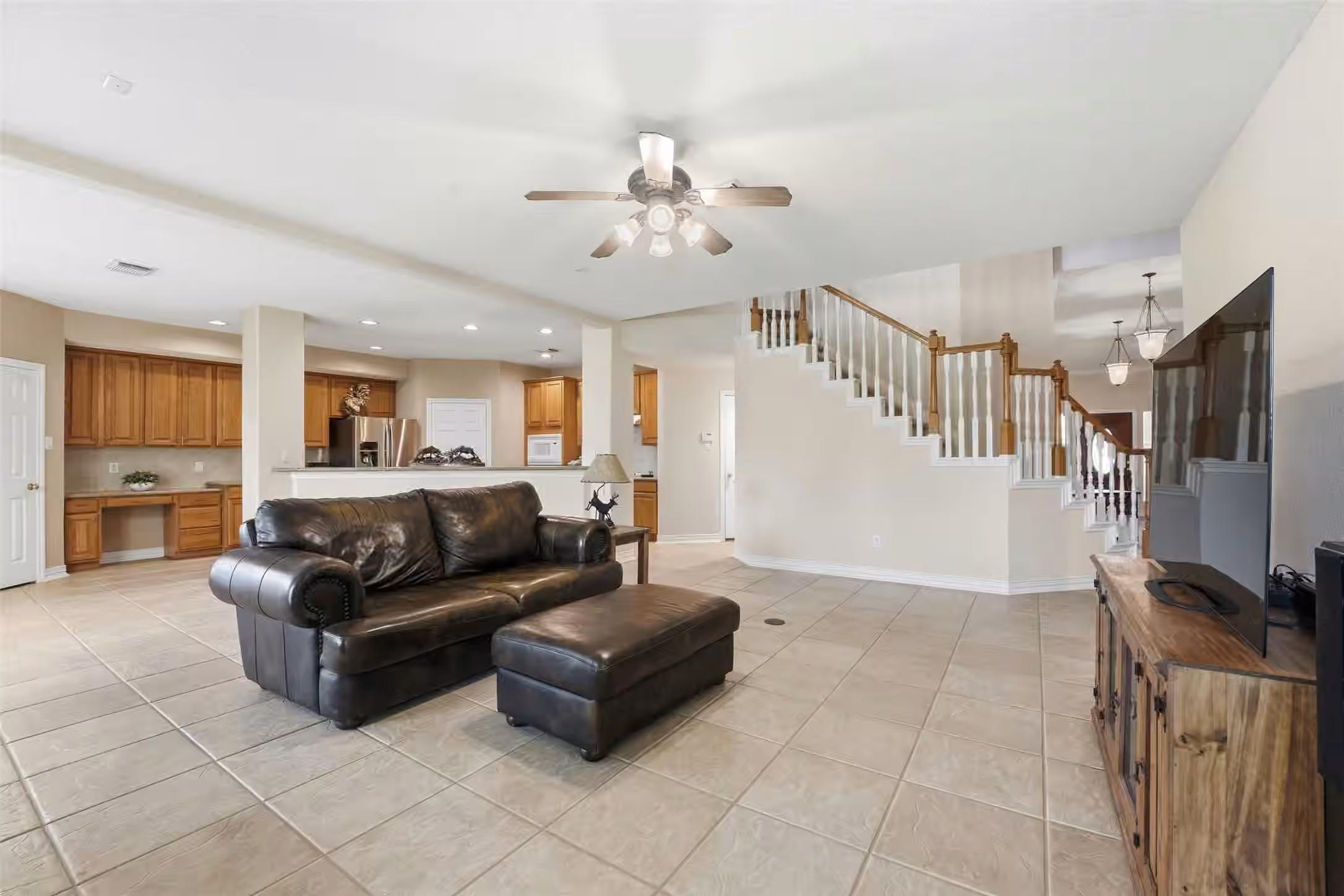 Photo 7 of 14203 Chapel Hollow Lane Lane, Cypress, TX