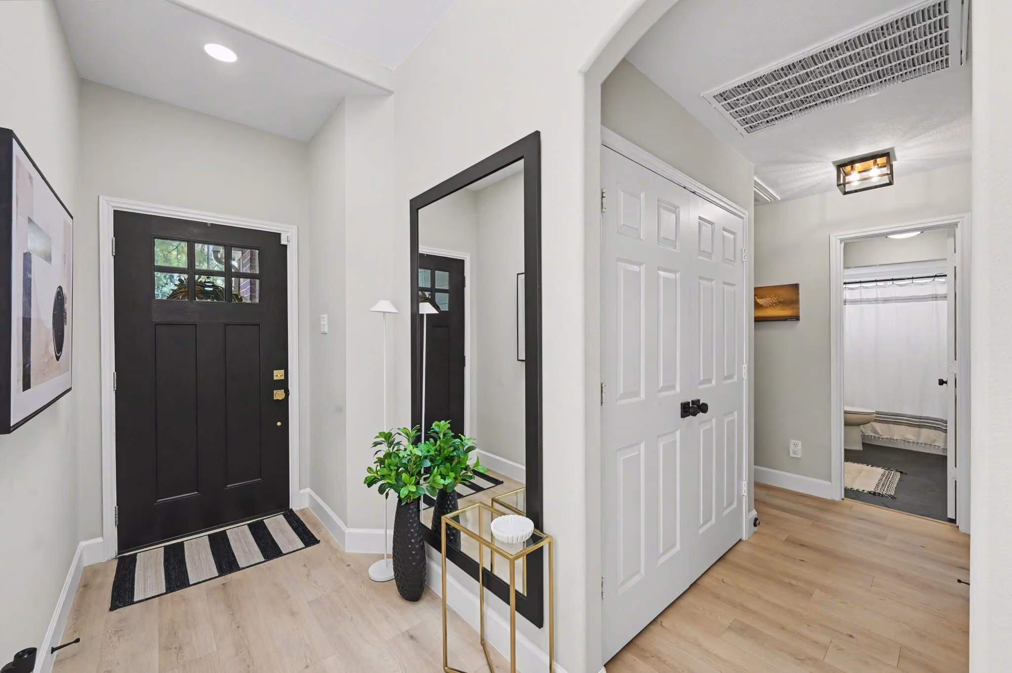 Photo 5 of 6539 Horsepen Bayou Drive, Houston, TX