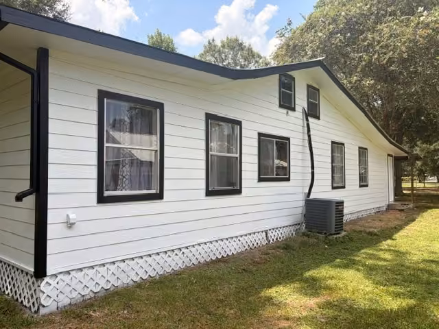Photo 5 of 13953 Morgan Drive, Splendora, TX