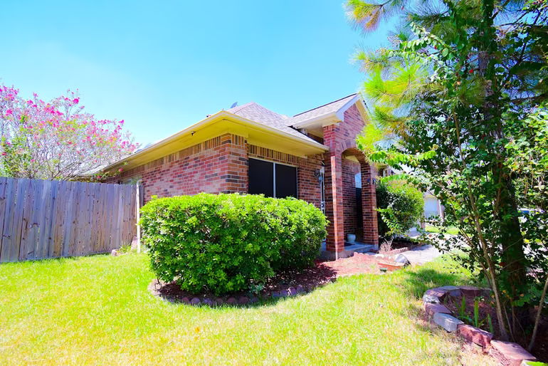 Photo 6 of 7710 Quintero Drive, Houston, TX