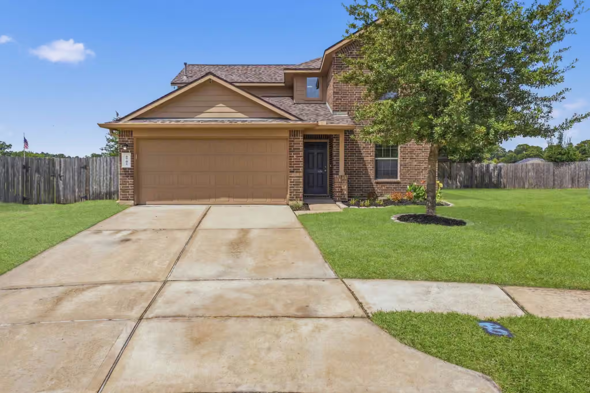 Photo 3 of 9702 Jacy Creek Drive, Tomball, TX