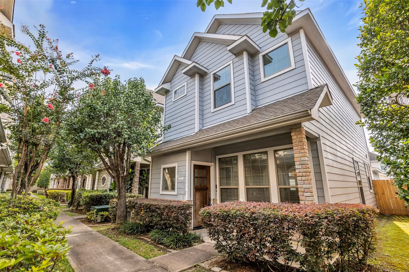 Photo of 1821 Woodbend Village Court, Houston, TX