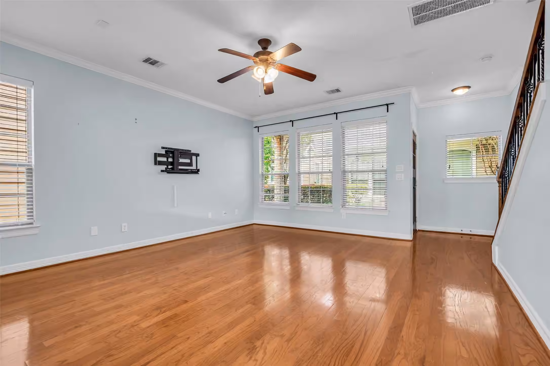 Photo 6 of 1821 Woodbend Village Court, Houston, TX