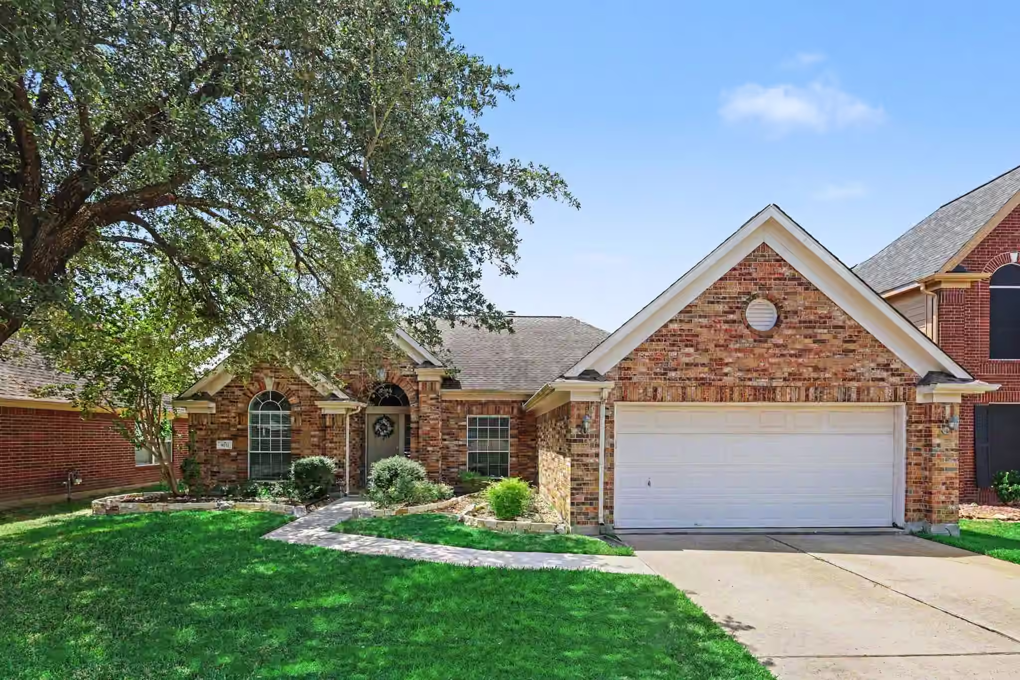 Photo 2 of 8111 Beaver Street, Baytown, TX