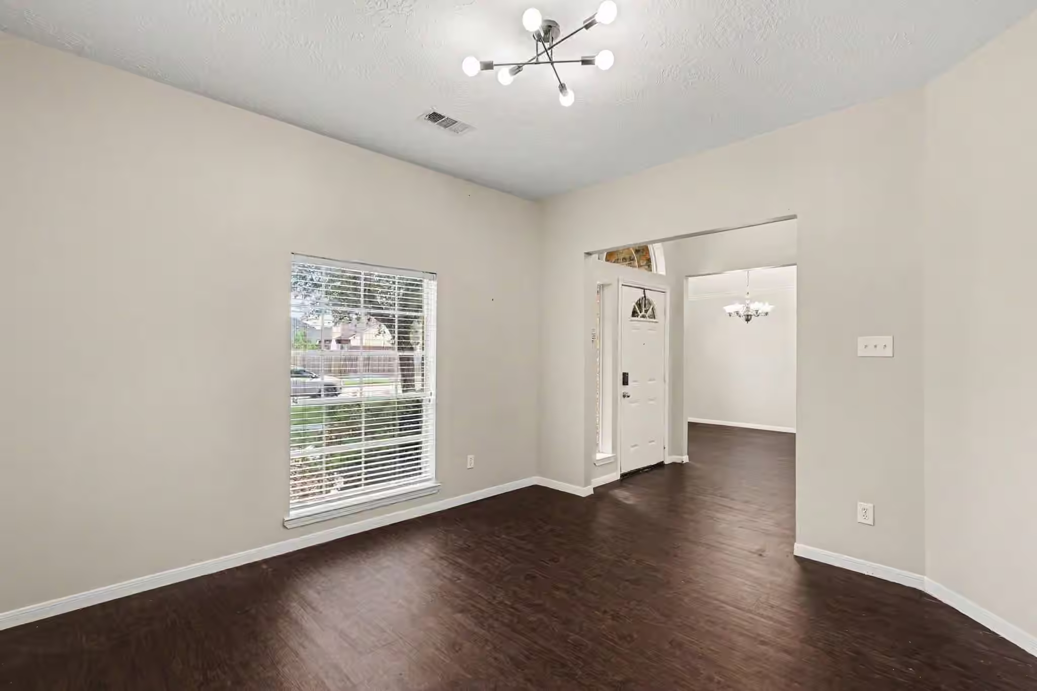 Photo 4 of 8111 Beaver Street, Baytown, TX