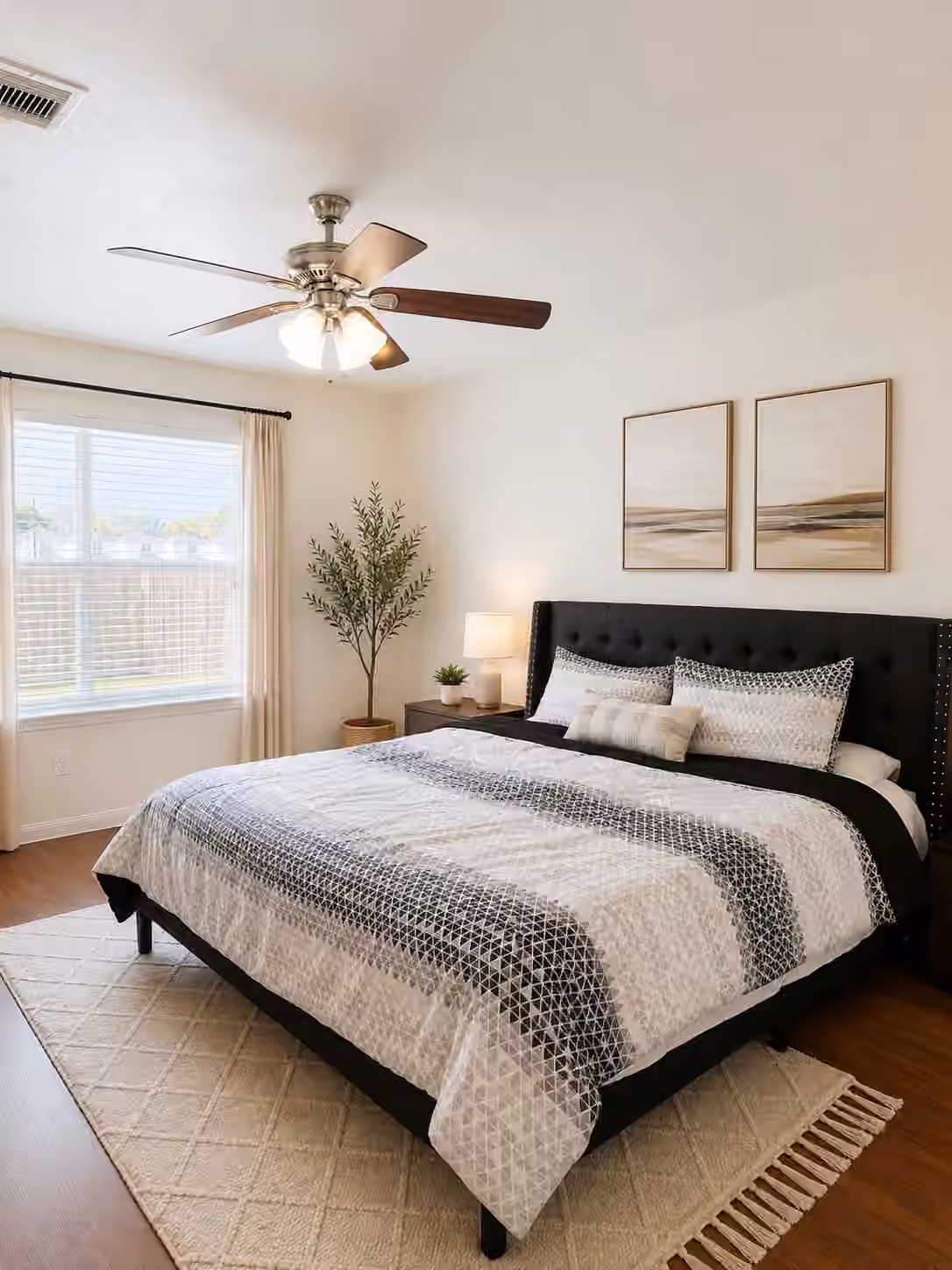 Photo 5 of 1103 Watson Crossing Way, Houston, TX