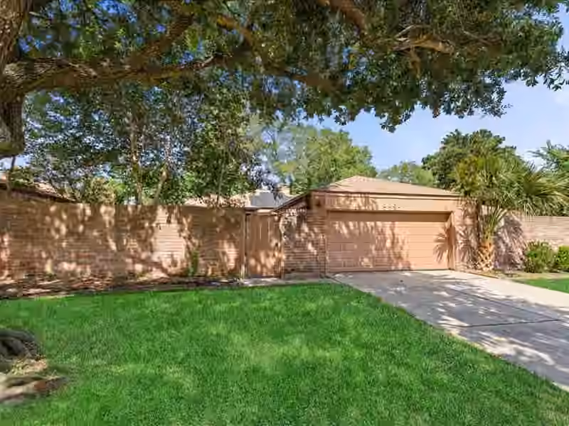 Photo of 6631 Ambler Drive, Spring, TX 77379