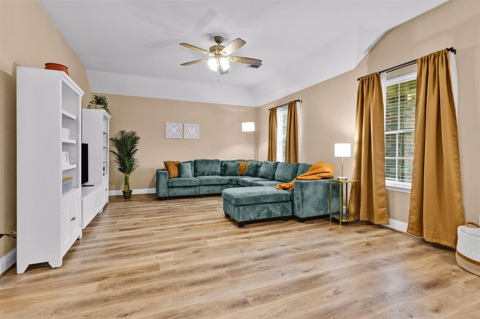 Photo 7 of 19526 Stillhouse Drive, Tomball, TX