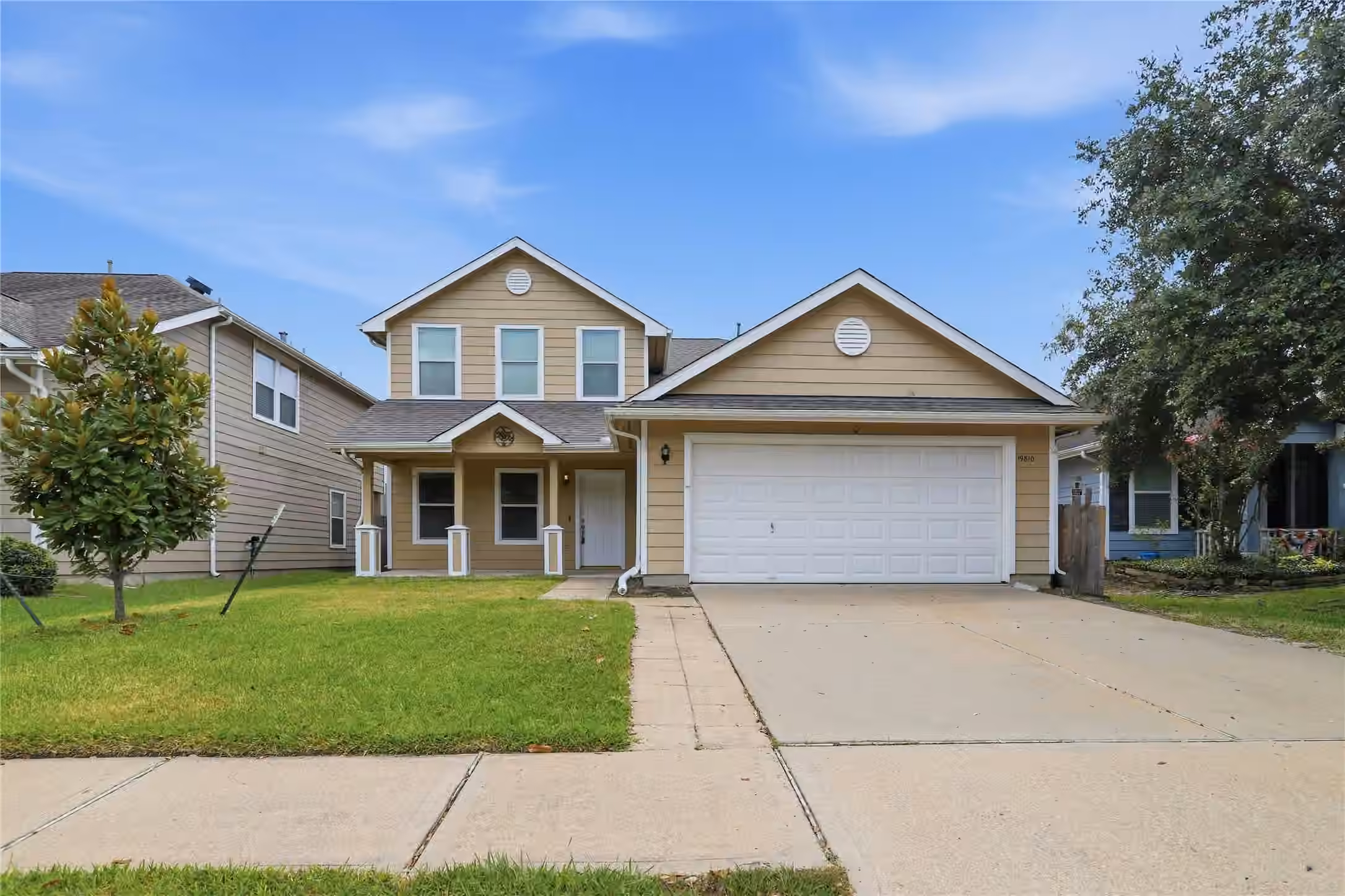 Photo of 19810 River Breeze Drive, Tomball, TX