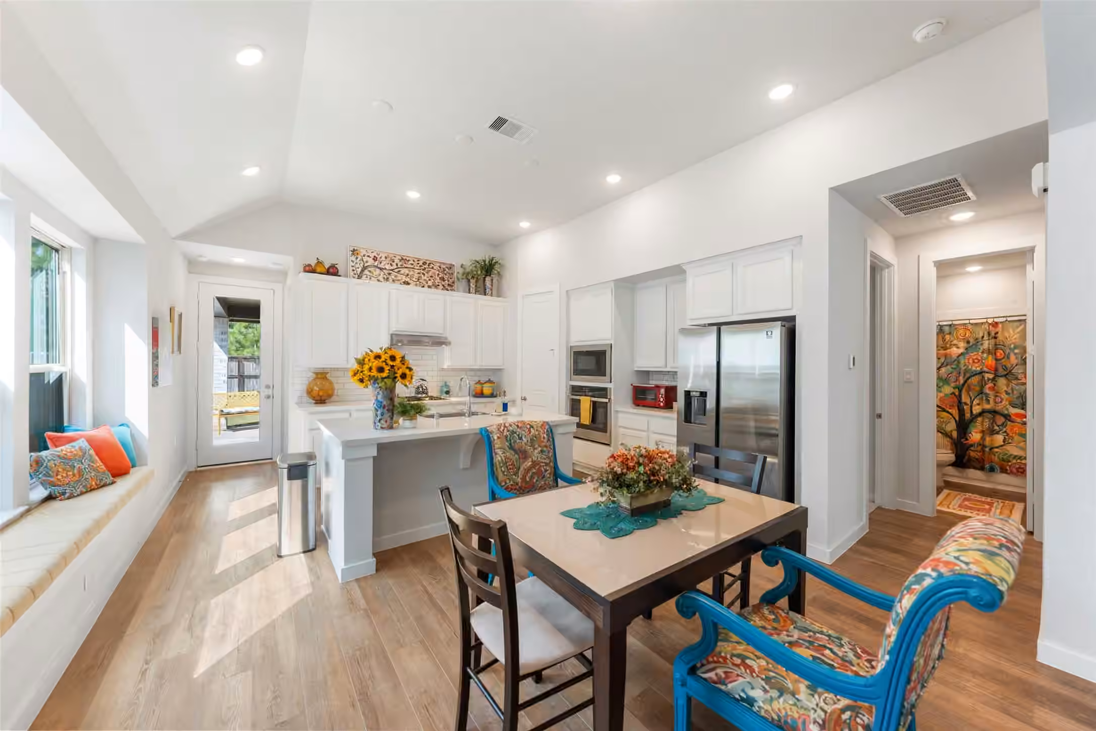 Photo 7 of 555 Chestnut Reef Court, Conroe, TX