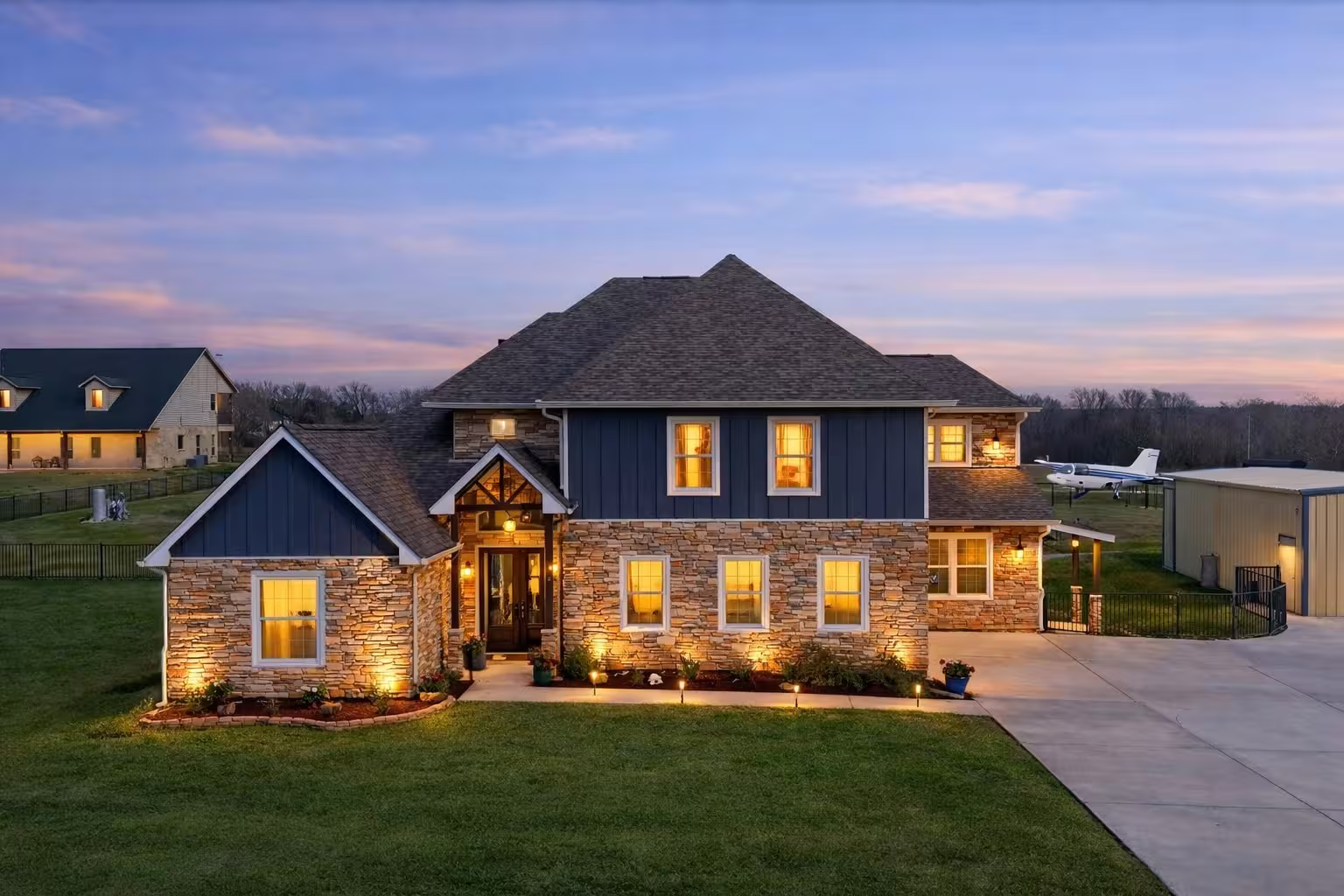 Photo of 24 Longhorn Loop, New Waverly, TX