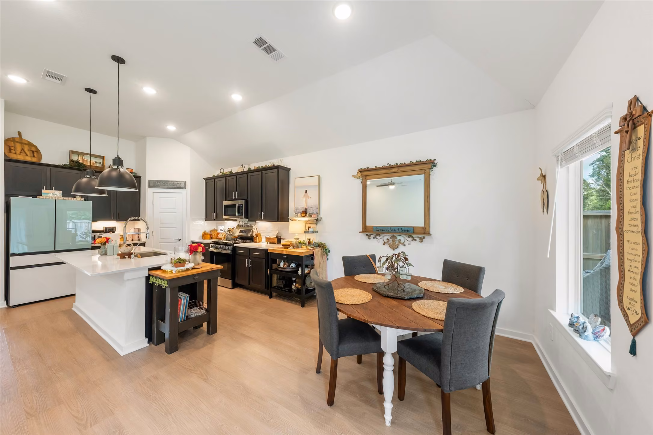 Photo 6 of 17110 Pinewood Branch Drive, New Caney, TX