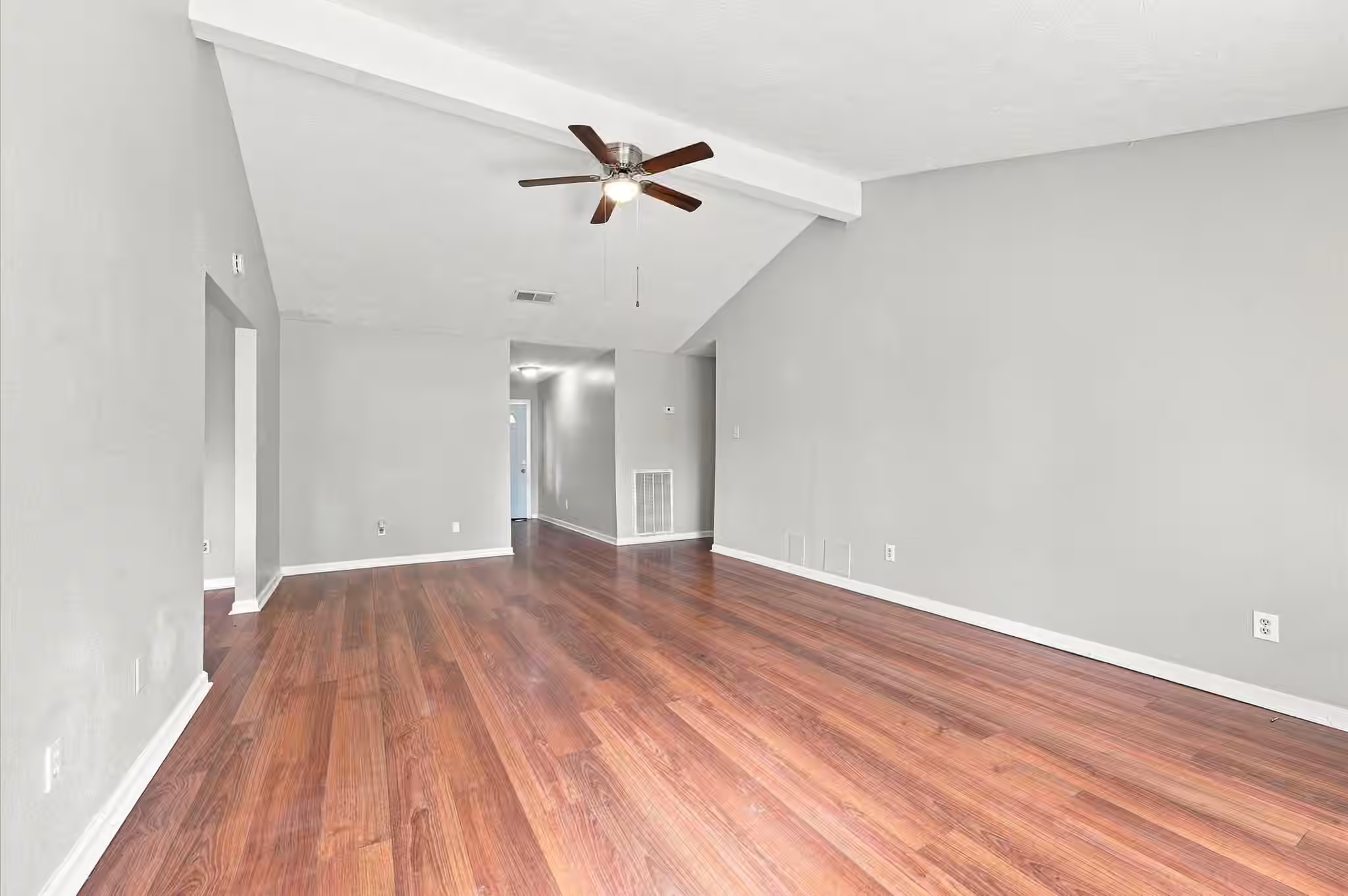 Photo 7 of 6210 Vinewood Lane, League City, TX