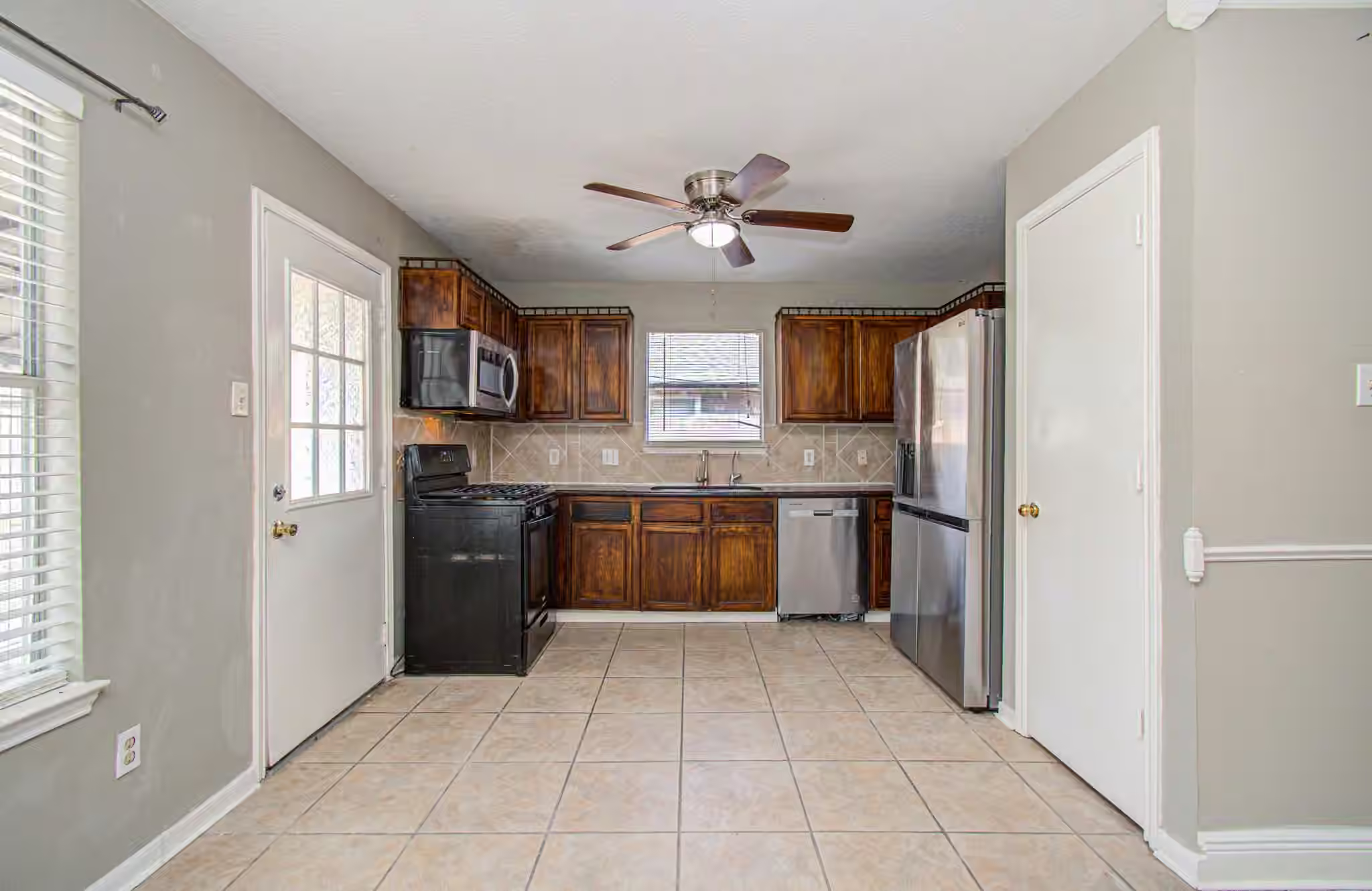 Photo 6 of 18419 Willow Moss Drive, Katy, TX