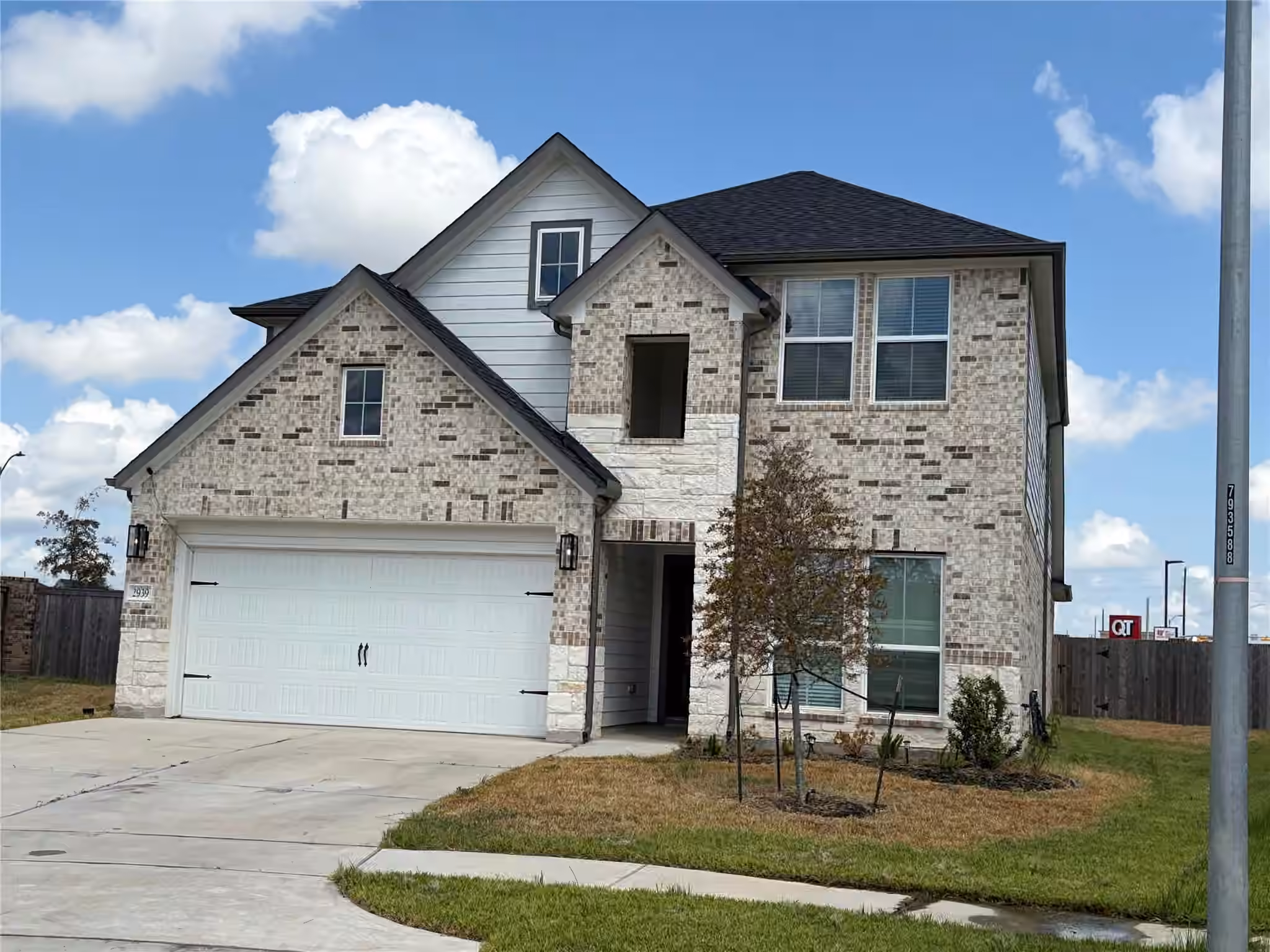 Photo 2 of 2939 Solitude Pine Lane, Katy, TX