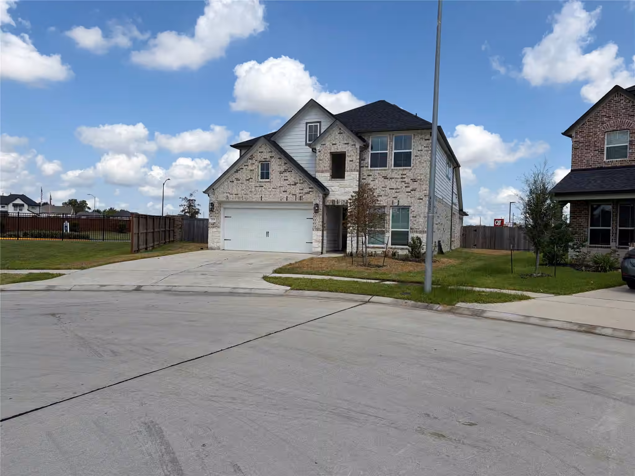 Photo 3 of 2939 Solitude Pine Lane, Katy, TX