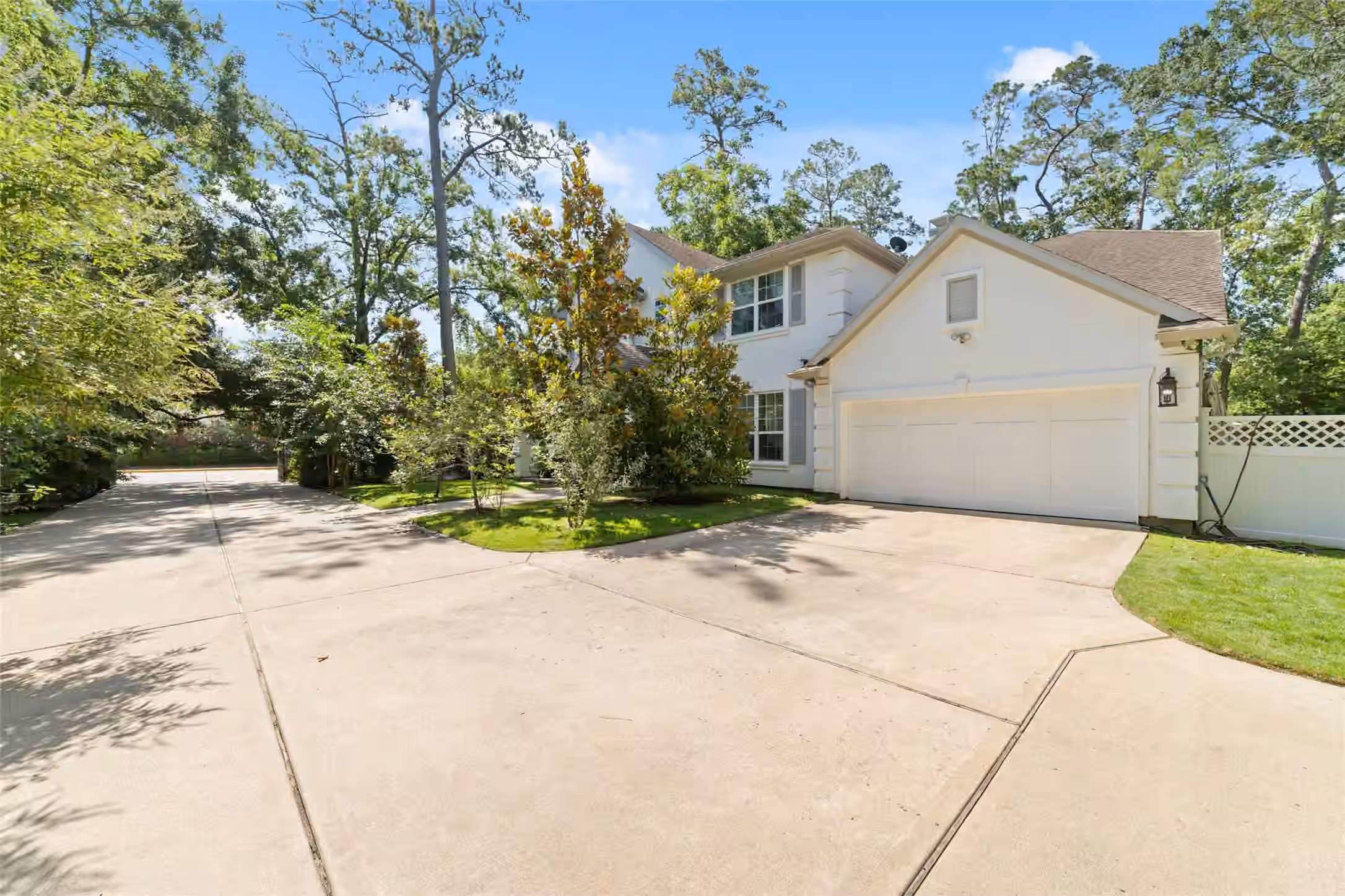 Photo 2 of 335 Voss Road, Houston, TX