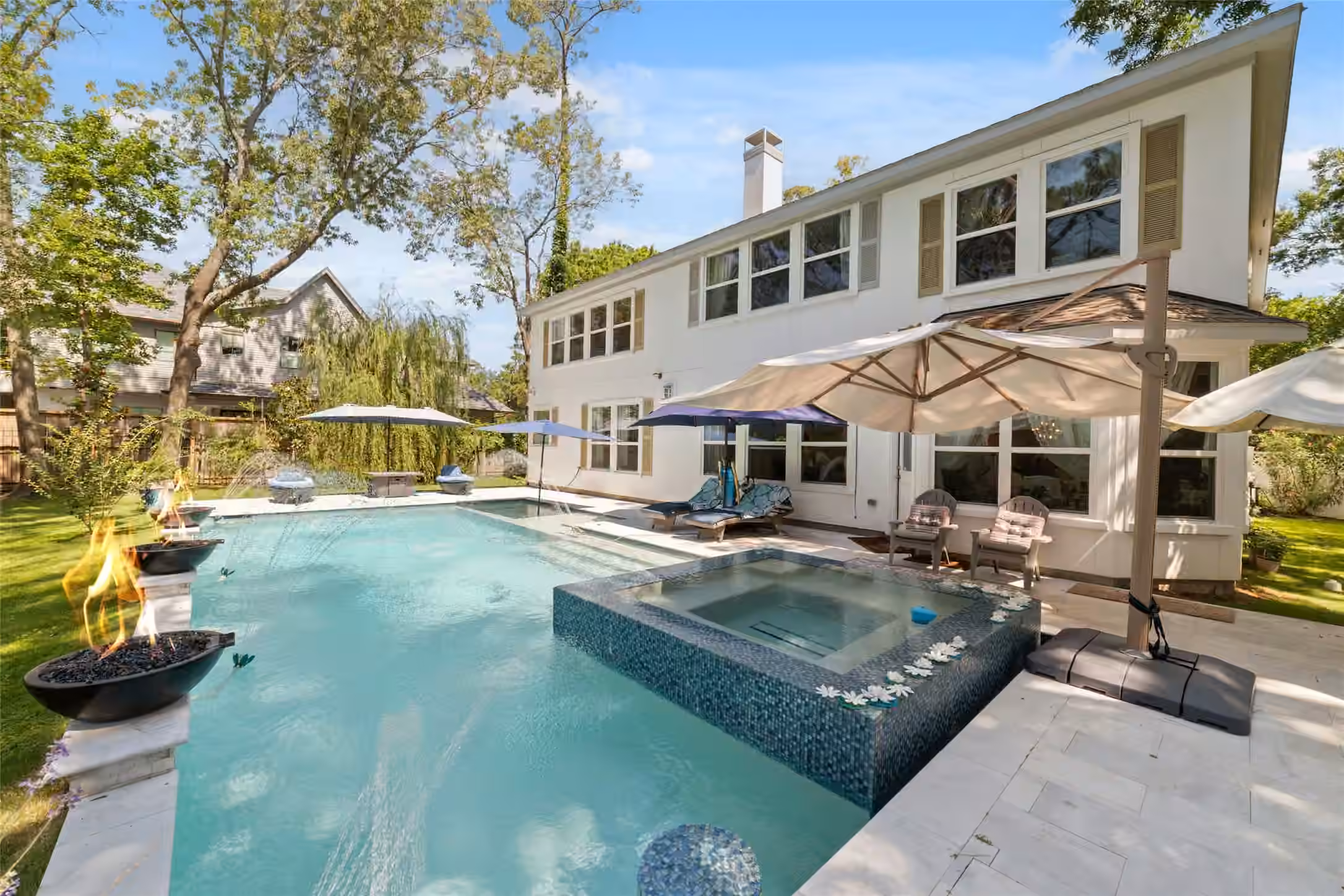 Photo 7 of 335 Voss Road, Houston, TX