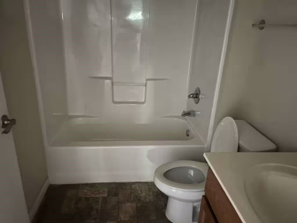 Photo 7 of 405 Mary Avenue, Huntsville, TX