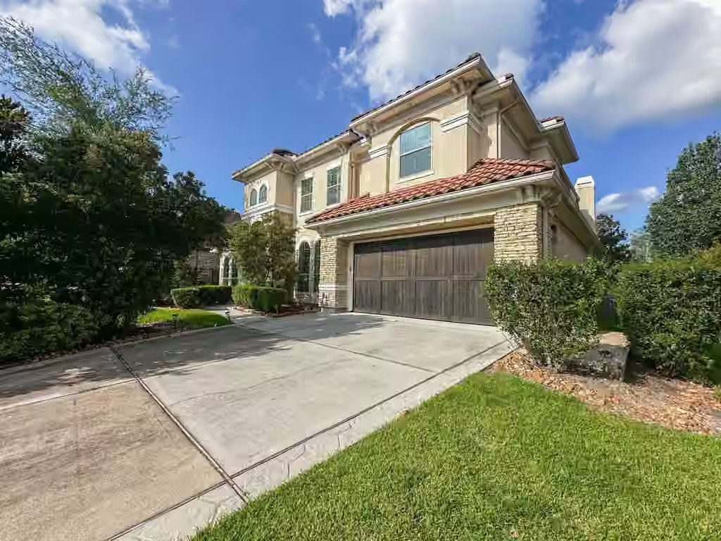 Photo 4 of 14 Spincaster Dr, Spring, TX