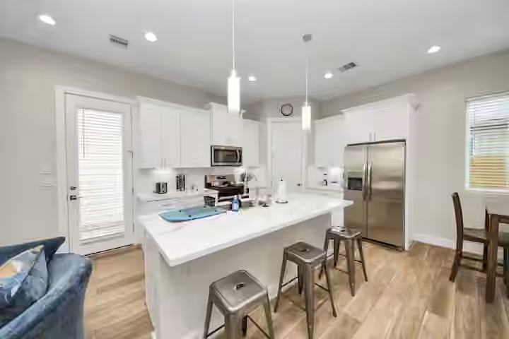 Photo 6 of 5935 Beall Street B, Houston, TX