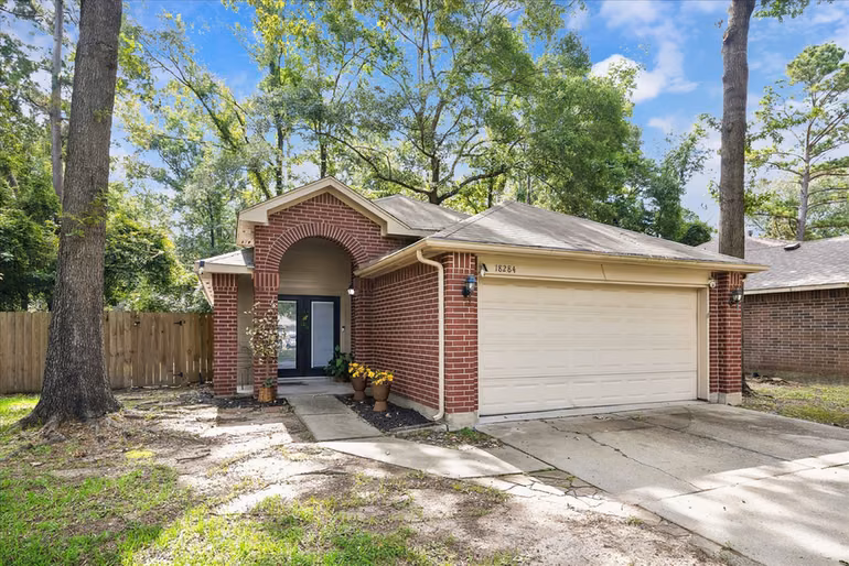 Photo of 18284 Hollyberry Ct, Porter, TX